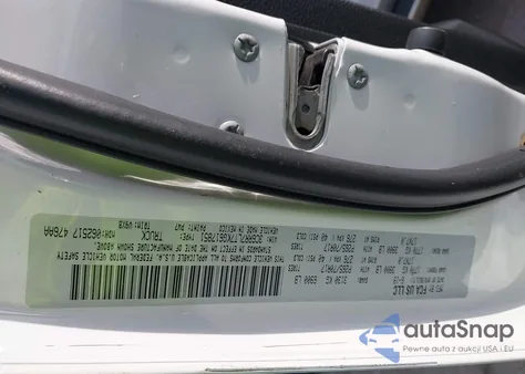 2019 Ram 1500 Classic Slt 4X4 5'7 Box from USA, damaged, VIN 3C6RR7LT7KG617851